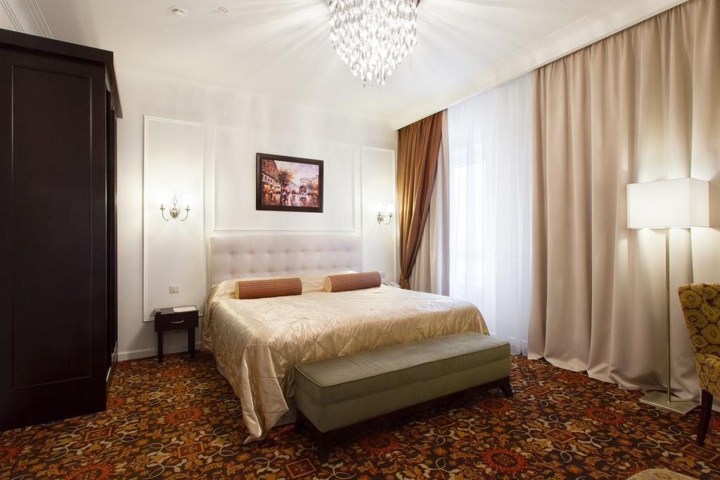 Business Hotel Continental Belgorod Zimmer foto